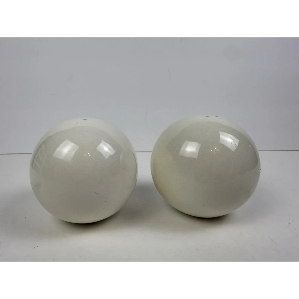 Bloodshot Eyeballs Salt And Pepper Shakers Green and Yellow Halloween